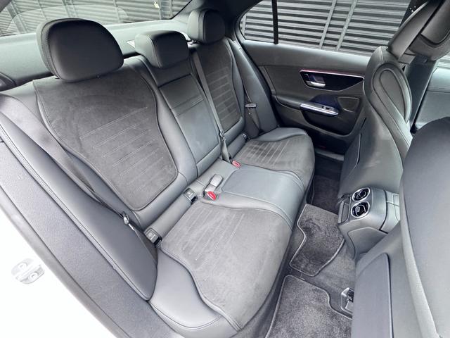 GLB GLB200d 4マチック AMGラインパッケージ ドライビングアシスタンスパッケージ 360°カメラシステム AMGラインパッケージ アダプティブハイビームアシスト・プラス マルチビームLEDヘッドライト 20インチAMGアルミホイール(RVU)(25枚目)