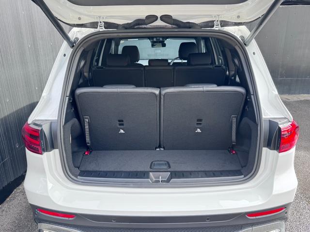 GLB GLB200d 4マチック AMGラインパッケージ ドライビングアシスタンスパッケージ 360°カメラシステム AMGラインパッケージ アダプティブハイビームアシスト・プラス マルチビームLEDヘッドライト 20インチAMGアルミホイール(RVU)(34枚目)