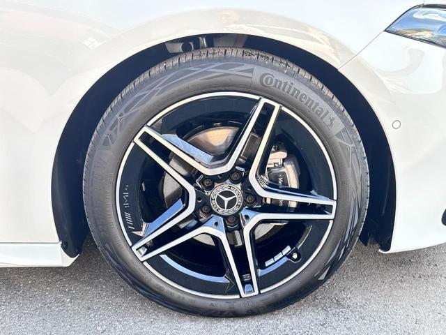 Ａクラス Ａ２００ｄ　ＡＭＧラインパッケージ　ドライビングアシスタンスパッケージ　ＡＭＧラインパッケージ　ダイレクトステアリング　アダプティブハイビームアシスト・プラス　本革巻スポーツステアリング　１８インチＡＭＧアルミホイール（ＲＱＴ）（34枚目）