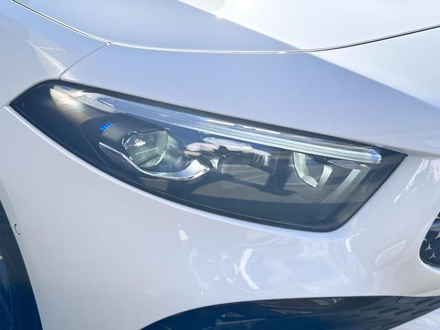 Ａクラス Ａ２００ｄ　ＡＭＧラインパッケージ　ドライビングアシスタンスパッケージ　ＡＭＧラインパッケージ　ダイレクトステアリング　アダプティブハイビームアシスト・プラス　本革巻スポーツステアリング　１８インチＡＭＧアルミホイール（ＲＱＴ）（43枚目）