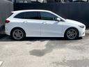 Ｂクラス Ｂ２００ｄ　ＡＭＧライン　ＡＭＧラインパッケージ・１８インチＡＭＧツインアルミホイール・マルチビームＬＥＤヘッドライト・アダプティブハイビームアシストプラス・プライバシーガラス・ＭＢＵＸナビゲーション・ヘッドアップディスプレイ（4枚目）