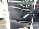 Ｖ２２０ｄエクスクルーシブロングプラチナスイート　ＡＭＧライン・エクスクルージブシートパッケージ・シートヒーター・シートベンチレーター・メモリー付パワーシート・リラクゼーション機能・オットマン・フッとレスト・パノラミックスライディングルーフ（23枚目）