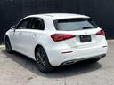 Ａクラス Ａ２００ｄ　ドライビングアシスタンスパッケージ・アダプティブハイビームアシスト・ＬＥＤハイパフォーマンスヘッドライト・プライバシーガラス・メモリー付パワーシート・１７インチアルミホイール・アンビエントライト６４色（8枚目）