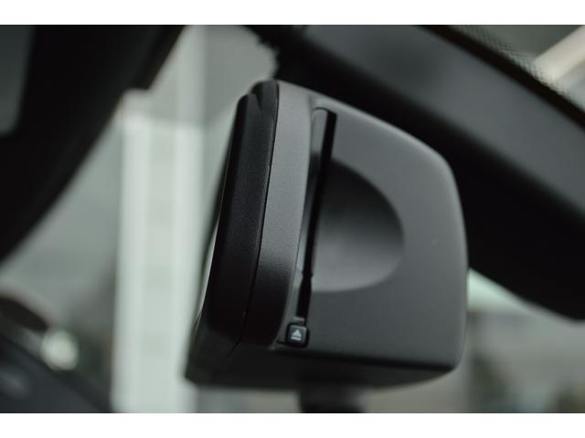 xDrive 20i Mスポーツ 正規認定中古車 コンフォートアクセス キセノン レインセンサー 自動ライト マルチファンクション ETC ドアバイザー AUX端子 禁煙車 タイヤ5部山 オートエアコン 18インチアロイ ランフラット(41枚目)