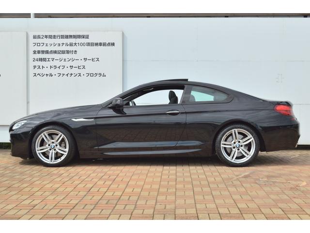 650iクーペ Mスポーツパッケージ 正規認定中古車 1オーナー ソフトクローズドア リアサイドビューモニター ヘッドアップディスプレイ アダプティブLEDライト サンルーフ ソナーセンサー前後 フルセグ地デジ アンビエントライト(9枚目)