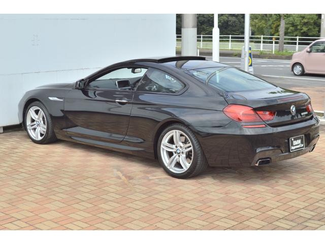 650iクーペ Mスポーツパッケージ 正規認定中古車 1オーナー ソフトクローズドア リアサイドビューモニター ヘッドアップディスプレイ アダプティブLEDライト サンルーフ ソナーセンサー前後 フルセグ地デジ アンビエントライト(14枚目)