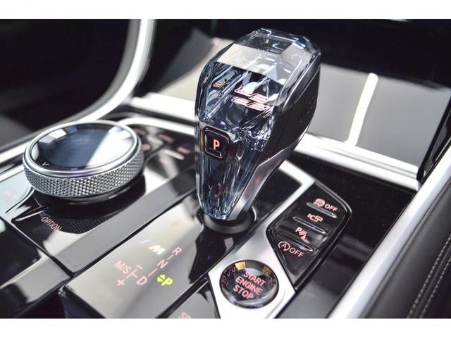 M850i xDrive グランクーペ 正規認定中古車 ワンオーナー 電動ガラスサンルーフ Harman Kardonスピーカー ヘッドアップディスプレィ タッチパネル式HDDナビ フルセグ地デジ トップリアサイドカメラ レーザーライト(54枚目)