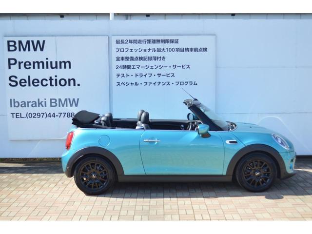 ＭＩＮＩ クーパー　コンバーチブル　正規認定中古車　弊社デモカー　被害軽減ブレーキ　バックモニター　ＬＥＤライト　純正ＨＤＤナビ　エキサイトメントＰ　キーレスエントリー　ドライブレコーダー　シートヒーター　レザー（6枚目）