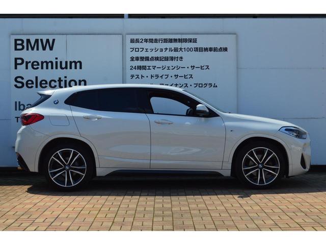 Ｘ２ ｘＤｒｉｖｅ　１８ｄＭスポーツエディションサンライズ　正規認定中古車　１オナ　２００台限定　サンライズ　レザー　純正ナビゲーション　前後障害物センサー　ミラー型２．０ＥＴＣ　コンフォートアクセス（9枚目）