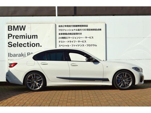 ３シリーズ Ｍ３４０ｉ　ｘＤｒｉｖｅ　正規認定中古車　ワンオーナー　純正ＨＤＤナビ　フルセグＴＶ　全周囲カメラ　障害物センサー　黒革　レーザーライト　ヘッドアップディスプレイ　ＡＣＣ　ワイヤレス充電器　被害軽減ブレーキ　アンビエントライト（12枚目）