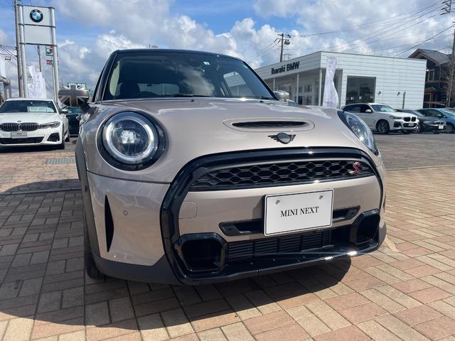 ＭＩＮＩ クーパーＳＤ　クラシック・トリム　正規認定中古車　１オーナー　バックカメラ　純正ＨＤＤナビ　被害軽減ブレーキ　ドラレコ　ＡＣＣ（19枚目）