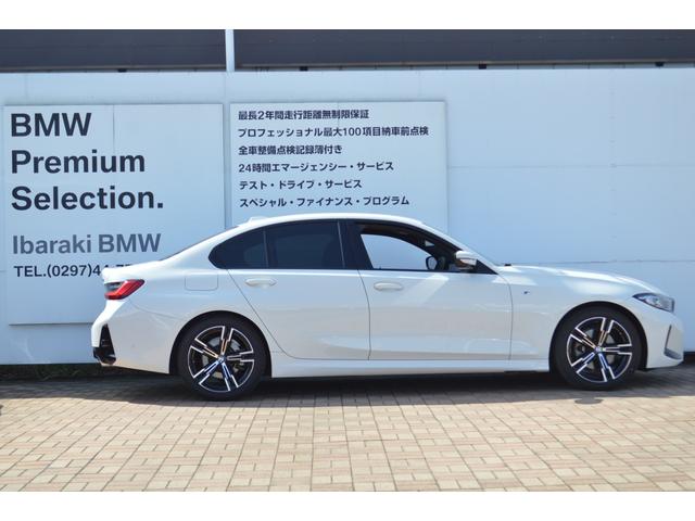 ３２０ｉ　Ｍスポーツ　正規認定中古車　走行距離３３３０ｋｍ　弊社デモカー　コンフォートパッケージ　プライバシーガラス　ハイビームアシスト　ハンズオフ　ＡＣＣ　シートヒーター　全周囲カメラ　アダプティブライト　アンビエント(13枚目)