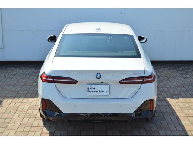 ５シリーズ ５２３ｉ　Ｍスポーツ　正規認定中古車　弊社管理レンタカー　純正ナビ　Ｐアシスト＋　ＡＣＣ　ワイヤレス充電器　フルセグＴＶ　全周囲カメラ　シートヒーター　盗難防止装置　電動リアゲート　ＬＥＤヘッドライト　被害軽減ブレーキ（24枚目）