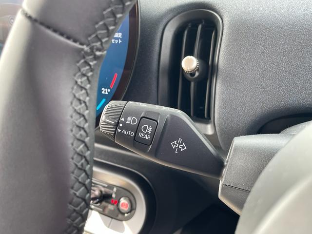 ＭＩＮＩ クーパーＣ　エッセンシャル・トリム　正規認定中古車　ワンオーナー　走行１８００ｋｍ　純正ナビ　バックカメラ　ＡＣＣ　障害物センサー　ヘッドアップディスプレイ　ＥＴＣ車載器　ワイヤレス充電器　アンビエントライト　ＬＥＤヘッドライト（54枚目）