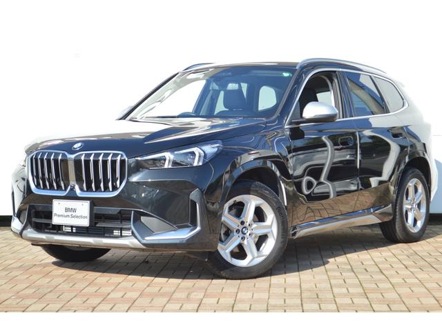 Ｘ１ ｘＤｒｉｖｅ　２０ｉ　ｘライン　ハイラインパッケージ　正規認定中古車　ワンオーナー　純正ナビ　全周囲カメラ　ヘッドアップディスプレイ　障害物センサー　黒革　Ａｐｐｌｅ　Ｃａｒ　Ｐｌａｙ　シートヒーター　電動シート　走行６０００ｋｍ　ＡＣＣ　ハンズオフ（8枚目）