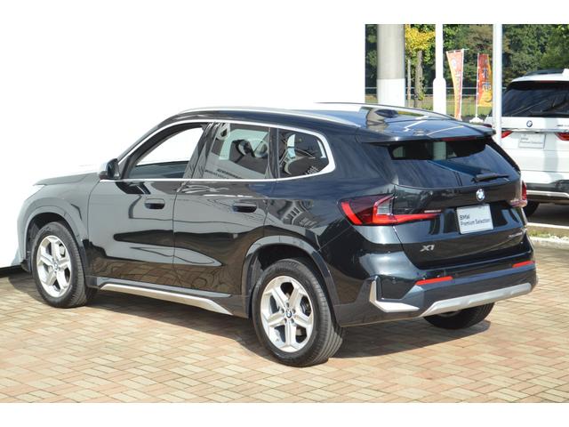 Ｘ１ ｘＤｒｉｖｅ　２０ｉ　ｘライン　ハイラインパッケージ　正規認定中古車　ワンオーナー　純正ナビ　全周囲カメラ　ヘッドアップディスプレイ　障害物センサー　黒革　Ａｐｐｌｅ　Ｃａｒ　Ｐｌａｙ　シートヒーター　電動シート　走行６０００ｋｍ　ＡＣＣ　ハンズオフ（17枚目）