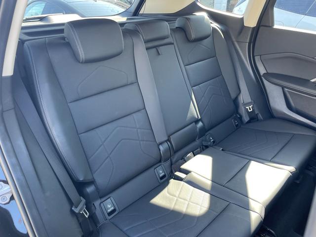 Ｘ１ ｘＤｒｉｖｅ　２０ｉ　ｘライン　ハイラインパッケージ　正規認定中古車　ワンオーナー　純正ナビ　全周囲カメラ　ヘッドアップディスプレイ　障害物センサー　黒革　Ａｐｐｌｅ　Ｃａｒ　Ｐｌａｙ　シートヒーター　電動シート　走行６０００ｋｍ　ＡＣＣ　ハンズオフ（33枚目）
