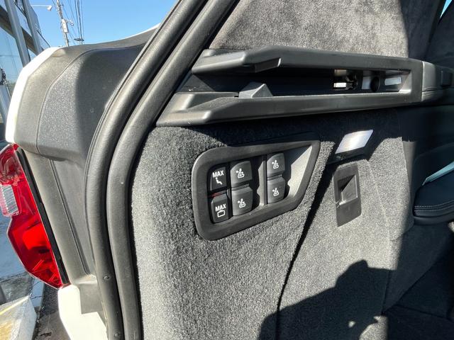 Ｘ７ ｘＤｒｉｖｅ　３５ｄ　Ｍスポーツ　正規認定中古車　パノラマサンルーフ　３列シート７人乗り　ソフトクローズ　全席シートヒーター　フロントシートベンチレーション　全周囲カメラ　エアサス　ハーマンカードン　ＡＣＣ　ＴＶ（50枚目）