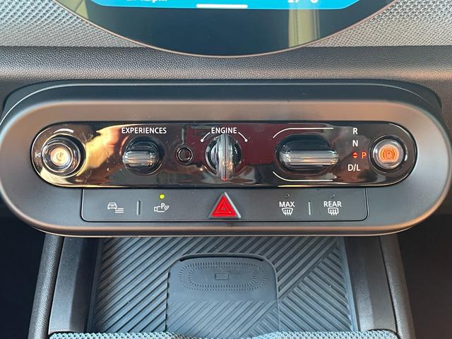 ＭＩＮＩ カントリーマンＳオール４　クラシック・トリム　正規認定中古車　走行距離２６６３ｋｍ　弊社デモカー　純正ナビ　カープレイ　Ｂｌｕｅｔｏｏｔｈ　ワイヤレスチャージ　レザー　電動シート　電動トランク　クルコン　全周囲カメラ　前後ソナー　ハーマンカードン（50枚目）