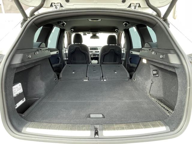 Ｘ１ ｘＤｒｉｖｅ　２０ｉ　Ｍスポーツ　正規認定中古車　下取車　純正ナビ　ＣＤチューナー　ＥＴＣ車載器　バックカメラ　障害物センサー　純正ドライブレコーダー前後　ＳＯＳコール　Ｂｌｕｅｔｏｏｔｈ接続可　電動リアゲート　被害軽減ブレーキ（38枚目）