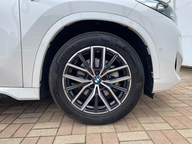 Ｘ１ ｘＤｒｉｖｅ　２０ｄ　Ｍスポーツ　正規認定中古車　１オーナー　カーブドディスプレイ　電動リアゲート　ＡＣＣ　ハンズオフ　電動シート　ワイヤレスチャージ　Ｗエアコン　全周囲カメラ　ブーストモード　シートヒーター　ＥＴＣ２．０（21枚目）