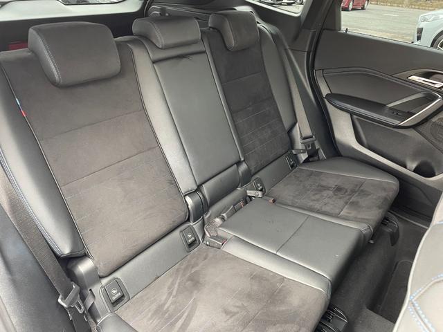 Ｘ１ ｘＤｒｉｖｅ　２０ｄ　Ｍスポーツ　正規認定中古車　１オーナー　カーブドディスプレイ　電動リアゲート　ＡＣＣ　ハンズオフ　電動シート　ワイヤレスチャージ　Ｗエアコン　全周囲カメラ　ブーストモード　シートヒーター　ＥＴＣ２．０（28枚目）