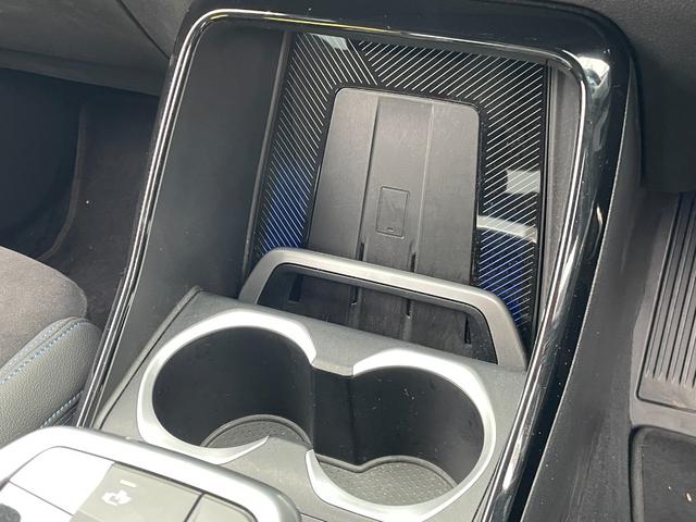 Ｘ１ ｘＤｒｉｖｅ　２０ｄ　Ｍスポーツ　正規認定中古車　１オーナー　カーブドディスプレイ　電動リアゲート　ＡＣＣ　ハンズオフ　電動シート　ワイヤレスチャージ　Ｗエアコン　全周囲カメラ　ブーストモード　シートヒーター　ＥＴＣ２．０（61枚目）
