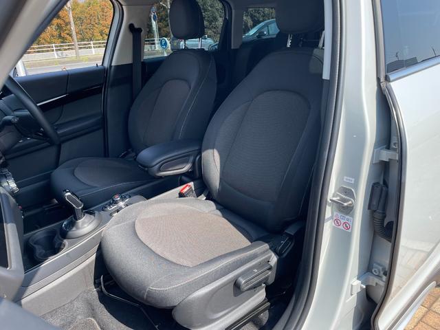 ＭＩＮＩ クーパーＤ　クロスオーバー　正規認定中古車　１オーナー　ＡＣＣ　ペッパーＰＧ　純正ＨＤＤナビ　バックカメラ　ドラレコ　ソナーセンサー　被害軽減ブレーキ　電動リアゲート　キーレス　フロアマット　アンビエントライト　ＳＯＳコール（27枚目）