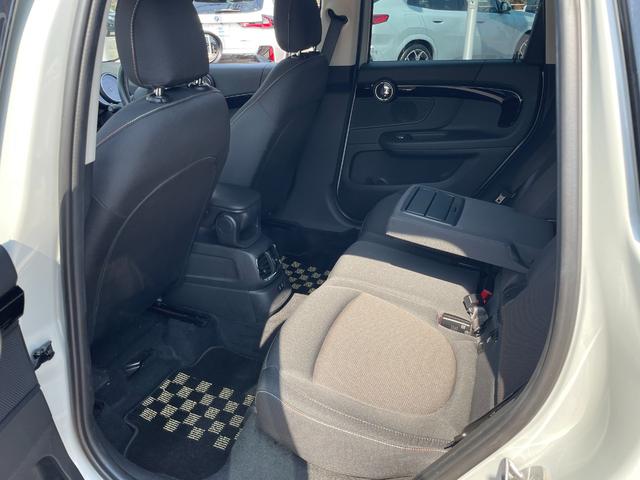 ＭＩＮＩ クーパーＤ　クロスオーバー　正規認定中古車　１オーナー　ＡＣＣ　ペッパーＰＧ　純正ＨＤＤナビ　バックカメラ　ドラレコ　ソナーセンサー　被害軽減ブレーキ　電動リアゲート　キーレス　フロアマット　アンビエントライト　ＳＯＳコール（31枚目）