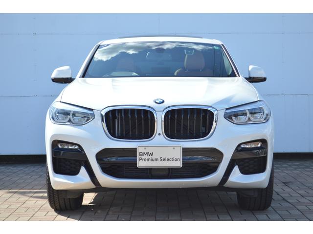 Ｘ４ ｘＤｒｉｖｅ　２０ｄ　Ｍスポーツ　正規認定中古車　１オーナー　電動パノラマサンルーフ　コニャックレザー　電動リアゲート　純正ＨＤＤナビ　前後シートヒーター　全周囲カメラ　アンビエントライト　Ｗエアコン　オートホールド　キーレス　ＥＴＣ（8枚目）