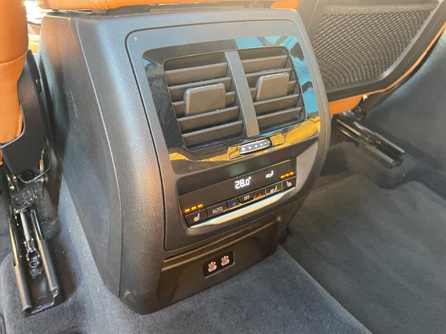 Ｘ４ ｘＤｒｉｖｅ　２０ｄ　Ｍスポーツ　正規認定中古車　１オーナー　電動パノラマサンルーフ　コニャックレザー　電動リアゲート　純正ＨＤＤナビ　前後シートヒーター　全周囲カメラ　アンビエントライト　Ｗエアコン　オートホールド　キーレス　ＥＴＣ（36枚目）