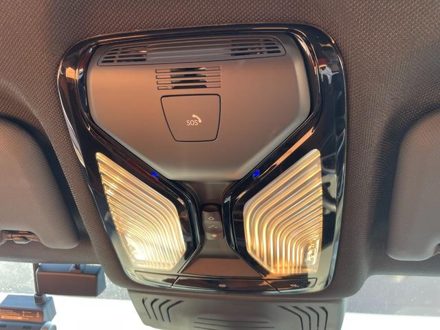 Ｘ４ ｘＤｒｉｖｅ　２０ｄ　Ｍスポーツ　正規認定中古車　１オーナー　電動パノラマサンルーフ　コニャックレザー　電動リアゲート　純正ＨＤＤナビ　前後シートヒーター　全周囲カメラ　アンビエントライト　Ｗエアコン　オートホールド　キーレス　ＥＴＣ（72枚目）