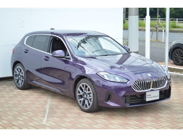 １シリーズ １２０　正規認定中古車　走行５０ｋｍ　弊社デモカー　カーブドディスプレイ　ＡＣＣ　全周囲カメラ　ハイラインパッケージ　ハーマンカードン　ヘッドアップディスプレイ　純正ＨＤＤナビ　ＥＴＣ２．０　電動シート（8枚目）