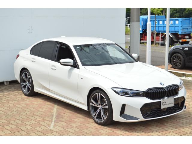 ３シリーズ ３１８ｉ　Ｍスポーツ　エディションシャドー　正規認定中古車　デモカー　１オーナー　電動リアゲート　サンプロテクションガラス　シートヒーター　純正ナビ　タッチパネル　電動シート　ヘッドアップディスプレイ　全周囲カメラ　前後ソナーセンサー　キーレス（8枚目）