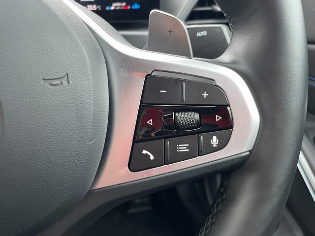 ３シリーズ ３１８ｉ　Ｍスポーツ　エディションシャドー　正規認定中古車　デモカー　１オーナー　電動リアゲート　サンプロテクションガラス　シートヒーター　純正ナビ　タッチパネル　電動シート　ヘッドアップディスプレイ　全周囲カメラ　前後ソナーセンサー　キーレス（46枚目）