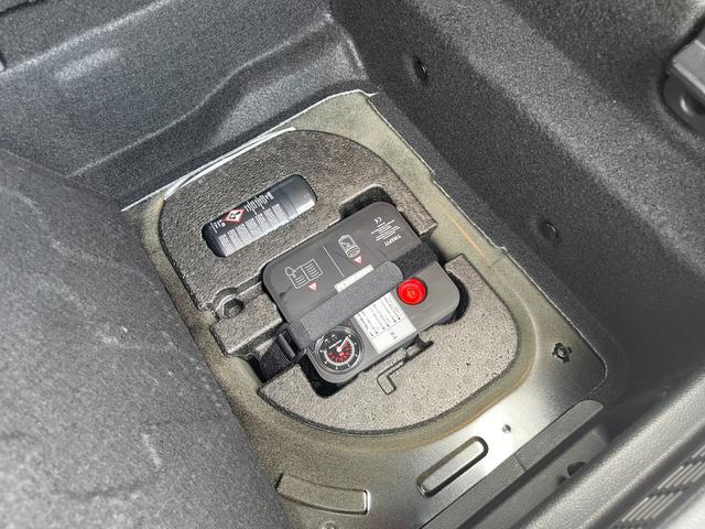ＭＩＮＩ クーパーＳＤ　正規認定中古車　１オーナー　キーレス　純正ＨＤＤナビ　バックカメラ　ＬＥＤライト　ソナーセンサー　ヘッドアップディスプレイ　エキサイトメントパッケージ　ＡＣＣ　ブラックエンブレム　ブラックドアハンドル（34枚目）
