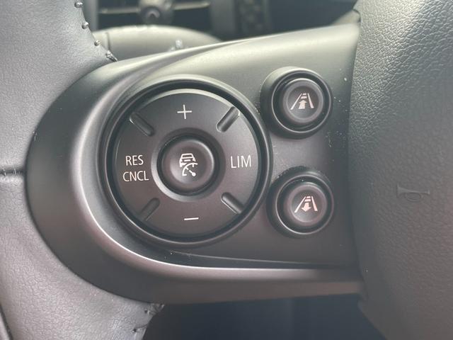 ＭＩＮＩ クーパーＳＤ　正規認定中古車　１オーナー　キーレス　純正ＨＤＤナビ　バックカメラ　ＬＥＤライト　ソナーセンサー　ヘッドアップディスプレイ　エキサイトメントパッケージ　ＡＣＣ　ブラックエンブレム　ブラックドアハンドル（48枚目）