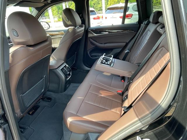Ｘ３ ｘＤｒｉｖｅ　２０ｄ　Ｍスポーツ　正規認定中古車　ワンオーナー　セレクトパッケージ　純正ナビ　フルセグＴＶ　電動リアゲート　全周囲カメラ　ステアリングヒーター　前後シートヒーター　サンルーフ　ハーマンカードン　地デジ　モカレザー（32枚目）