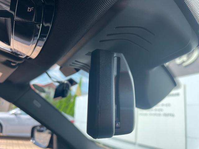 Ｍ４ Ｍ４クーペ　コンペティション　Ｍ　ｘＤｒｉｖｅ　正規認定中古車　ワンオーナー　５１０馬力　純正ナビ　全周囲カメラ　サンプロテクションガラス　カーボンインテリアトリム　パーキングアシストプラス　前後ソナー　シートヒーター　ＡＣＣ　ハンズオフ　ドラレコ（68枚目）