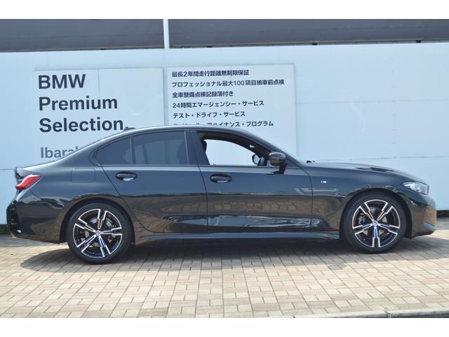 ３シリーズ ３１８ｉ　Ｍスポーツ　正規認定中古車　バックカメラ　カーブドディスプレイナビ　カープレイ　シートヒーター　ヘッドアップディスプレイ　電動シート　電動トランク　ＬＣＩ　ハーフレザー　Ｂｌｕｅｔｏｏｔｈ　ＥＴＣ２．０　ＡＣＣ（12枚目）