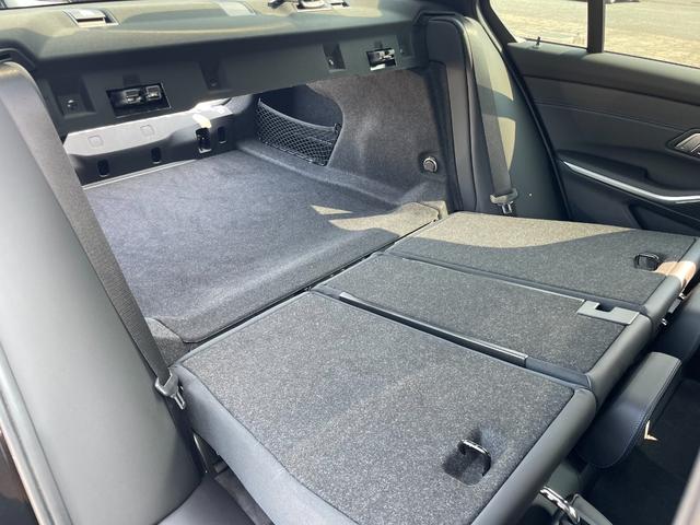 ３シリーズ ３１８ｉ　Ｍスポーツ　正規認定中古車　バックカメラ　カーブドディスプレイナビ　カープレイ　シートヒーター　ヘッドアップディスプレイ　電動シート　電動トランク　ＬＣＩ　ハーフレザー　Ｂｌｕｅｔｏｏｔｈ　ＥＴＣ２．０　ＡＣＣ（39枚目）