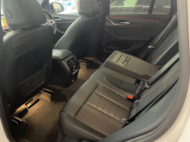 Ｘ３ ｘＤｒｉｖｅ　２０ｄ　Ｍスポーツ　正規認定中古車　１オナ　サンルーフ　全周囲カメラ　ホイールＨ　サウンドＰＧ　　黒革　純正ナビ　フルセグＴＶ　ＡＣＣ　ヘッドアップＤ　アンビエントライト　シートヒーター　ＬＥＤヘッドライト　電動Ｒゲート（33枚目）