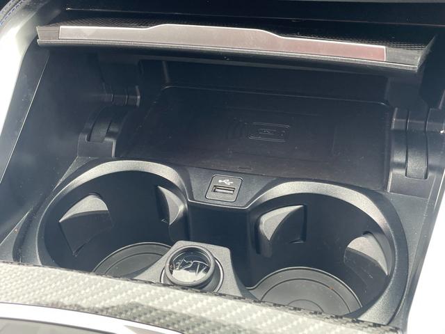 ４シリーズ Ｍ４４０ｉ　ｘＤｒｉｖｅグランクーペ　リミテッド　正規認定中古車　１オナ　走行距離約５７００キロ　Ｍスポシート　純正ナビ　全周囲カメラ　ＡＣＣ　ヘッドアップディスプレイ　アンビエントライト　シートヒーター　障害物センサー　ハンズオフ　Ｐアシストプラス（60枚目）