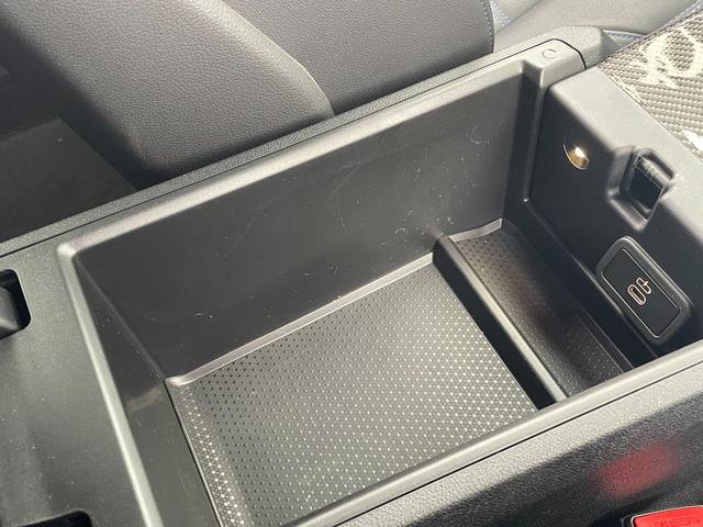 ４シリーズ Ｍ４４０ｉ　ｘＤｒｉｖｅグランクーペ　リミテッド　正規認定中古車　１オナ　走行距離約５７００キロ　Ｍスポシート　純正ナビ　全周囲カメラ　ＡＣＣ　ヘッドアップディスプレイ　アンビエントライト　シートヒーター　障害物センサー　ハンズオフ　Ｐアシストプラス（61枚目）