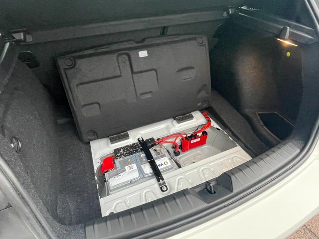 １シリーズ １１８ｉ　Ｍスポーツ　正規認定中古車　純正ＨＤＤナビ　バックカメラ　リアソナーセンサー　ＥＴＣ　ＬＣＩ　被害軽減ブレーキ　車線逸脱警告　アイドリングストップ　ＬＥＤ　クルーズコントロール　Ｂｌｕｅｔｏｏｔｈ（36枚目）