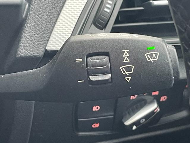 １シリーズ １１８ｉ　Ｍスポーツ　正規認定中古車　純正ＨＤＤナビ　バックカメラ　リアソナーセンサー　ＥＴＣ　ＬＣＩ　被害軽減ブレーキ　車線逸脱警告　アイドリングストップ　ＬＥＤ　クルーズコントロール　Ｂｌｕｅｔｏｏｔｈ（54枚目）