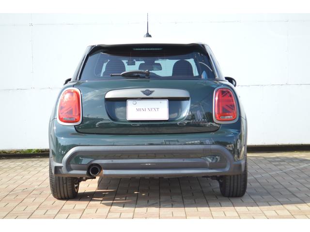 お車の詳細につきましては、弊社営業スタッフまでお気軽にご連絡下さい。全国のお客様からのお問合せをお待ち致しております。Ｉｂａｒａｋｉ　ＢＭＷ　ＢＰＳ守谷⇒０２９７−４４−７７８８