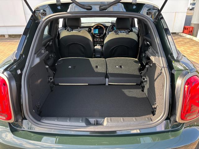 また、保証期間内は３６５日２４時間体制で、万一の故障の際などさまざまなトラブルに対応するエマージェンシー・サービスも付帯！