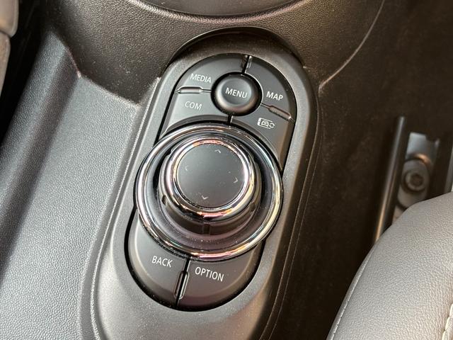 全国のＭＩＮＩディーラーにて修理対応可能ですので遠方の方も安心！（消耗品、後付け品除く）。