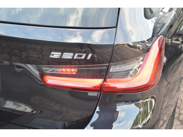 3シリーズ 320iツーリング Mスポーツ 正規認定中古車 元試乗車 ハイライン コンフォート 全周囲カメラ カーブドD ACC ヘッドアップD シートヒーター 障害物センサー アンビエントライト 電動リアゲート Pアシスト 被害軽減ブレーキ(21枚目)